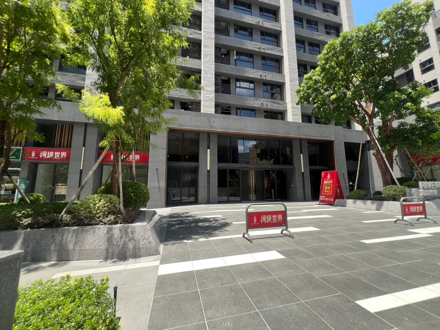 2 bedrooms apartment for rent in Sanmin District, Kaohsiung City | NT$ 27 200 | 18 ping slide 10