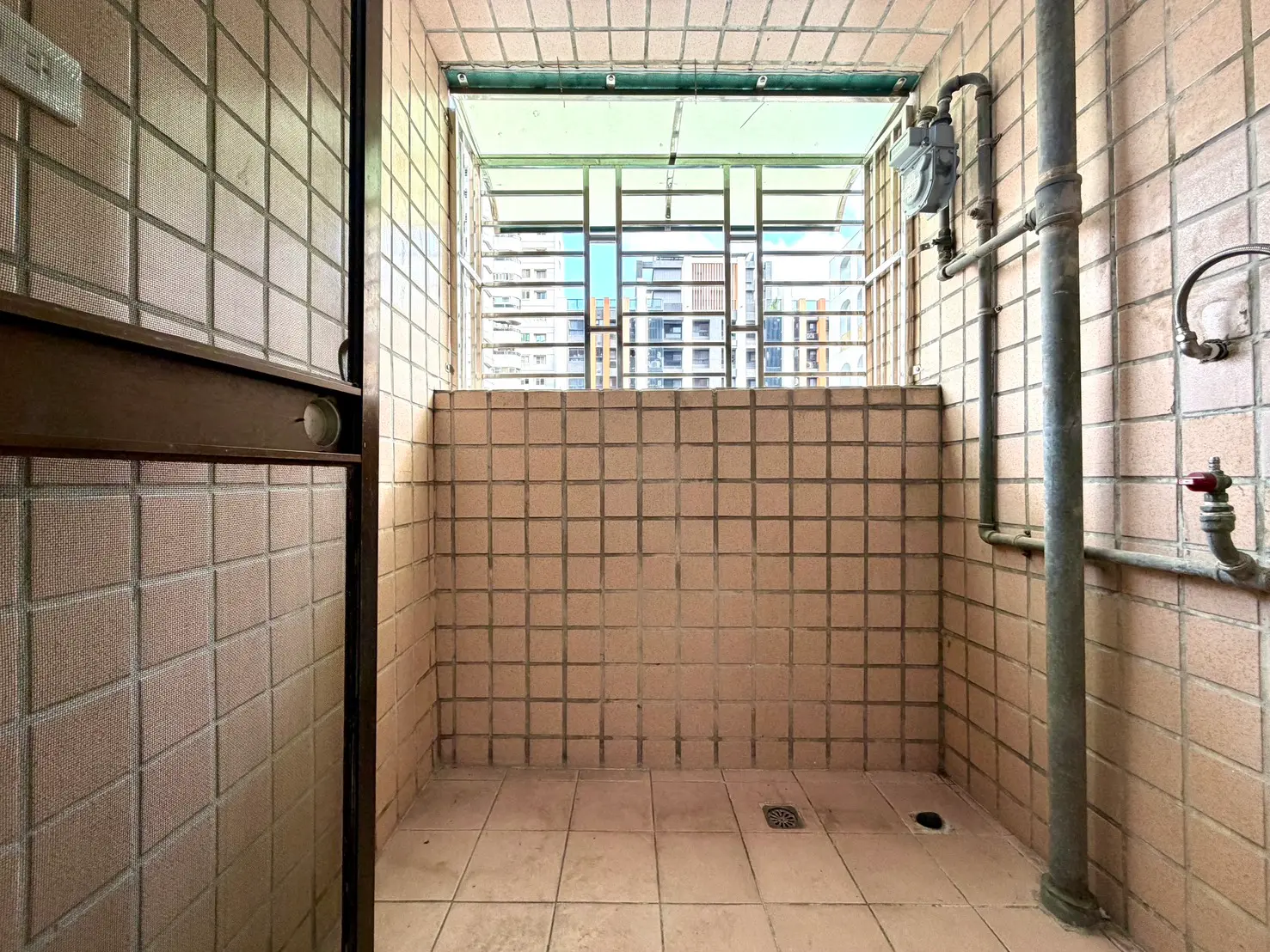 3 bedrooms apartment for sale in Zuoying District, Kaohsiung City | NT$ 11 980 000 | 40 ping slide 9