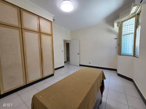 Apartment for rent TWD 50 000 - Huangxi St - 4 bedrooms