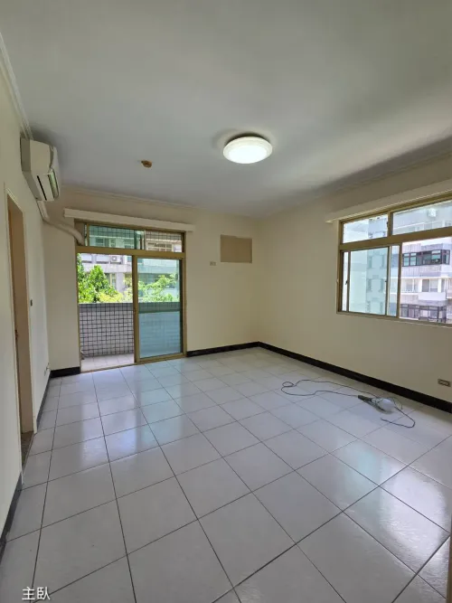 Apartment for rent TWD 50 000 - Huangxi St - 4 bedrooms