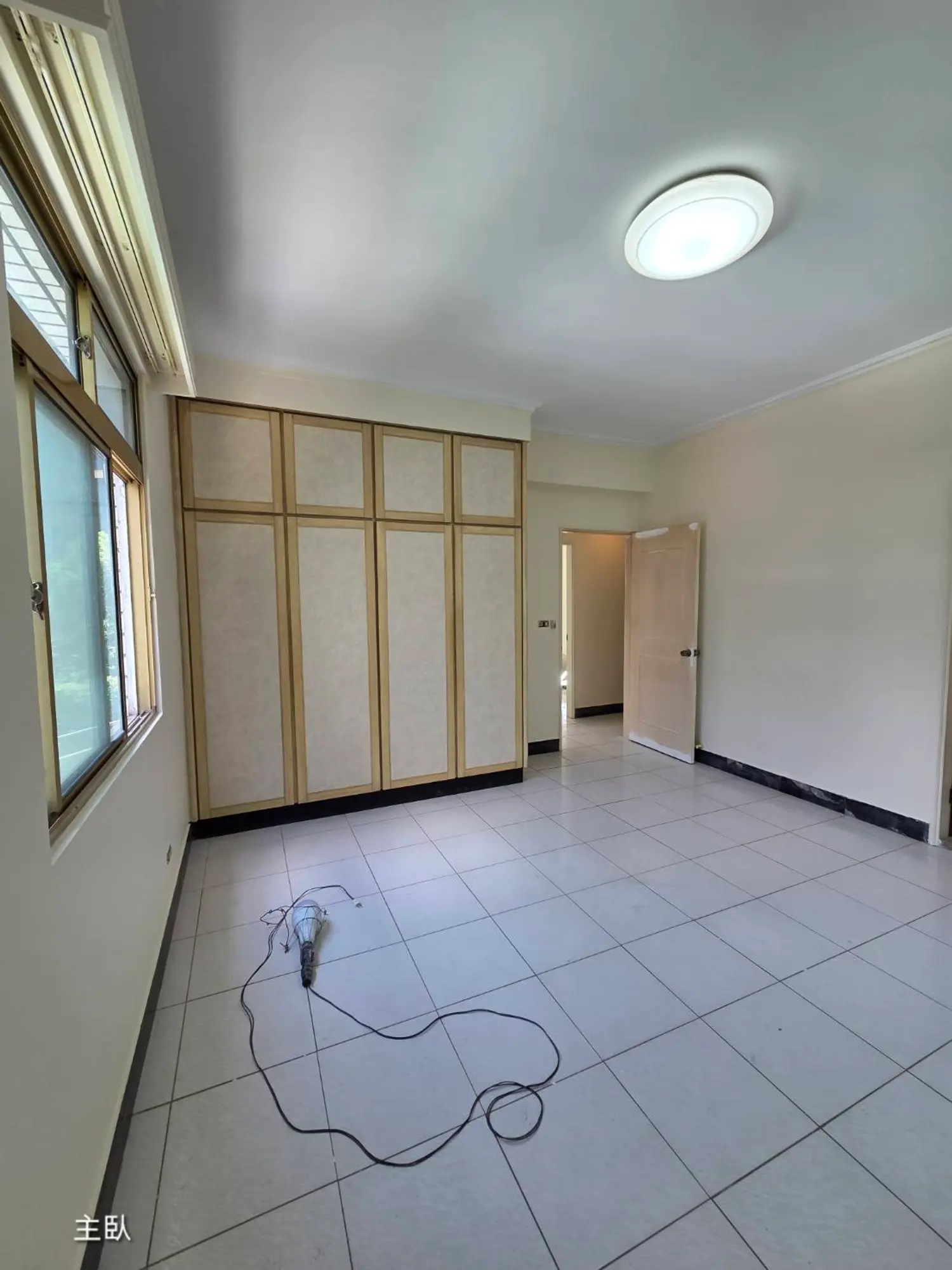 4 bedrooms apartment for rent TWD 50 000 - 50 ping - Shilin District,Taipei City slide 12