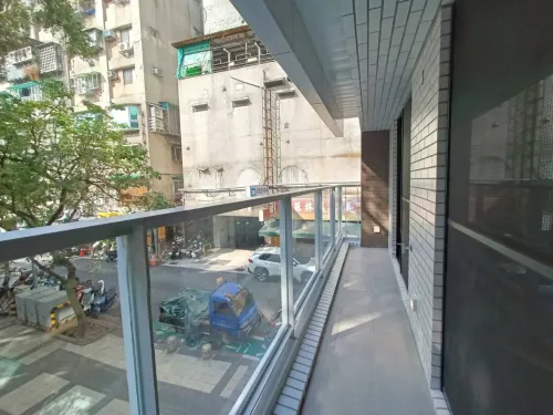 Apartment for sale TWD 34 580 000 - Linsen N Rd - 1 room