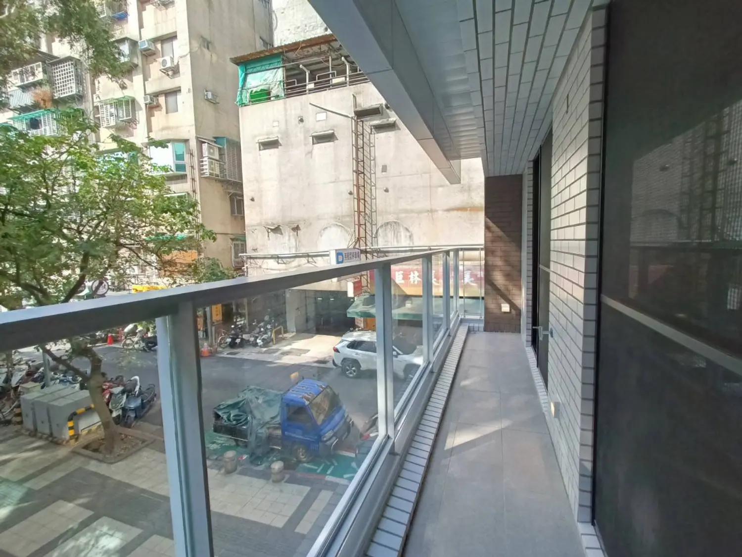 1 room apartment for sale TWD 34 580 000 - 27 ping - Taipei City,Zhongshan District slide 9