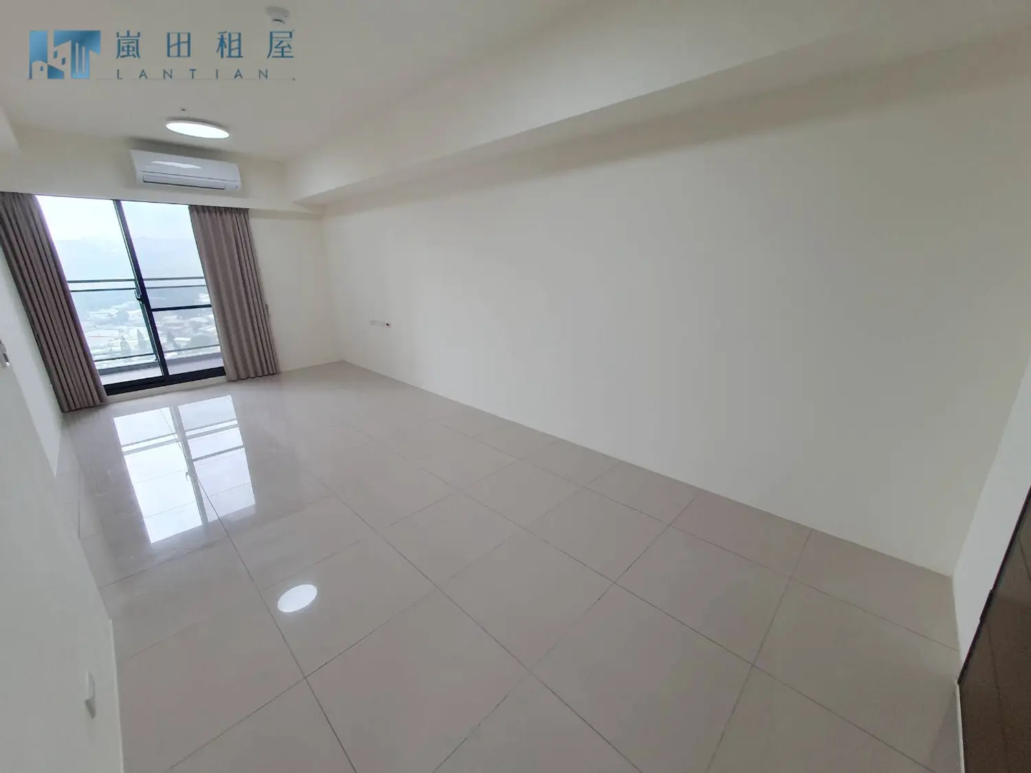 3 房 公寓 出租 TWD 30 000 - 26 坪 - 南屯區, 台中市 slide 1