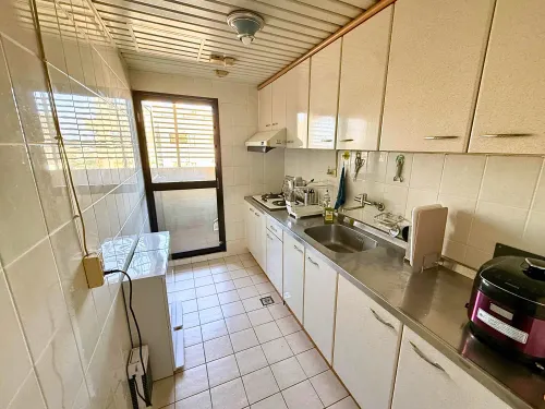 Room for rent TWD 9 500 - Wenhua Road - 3 bedrooms