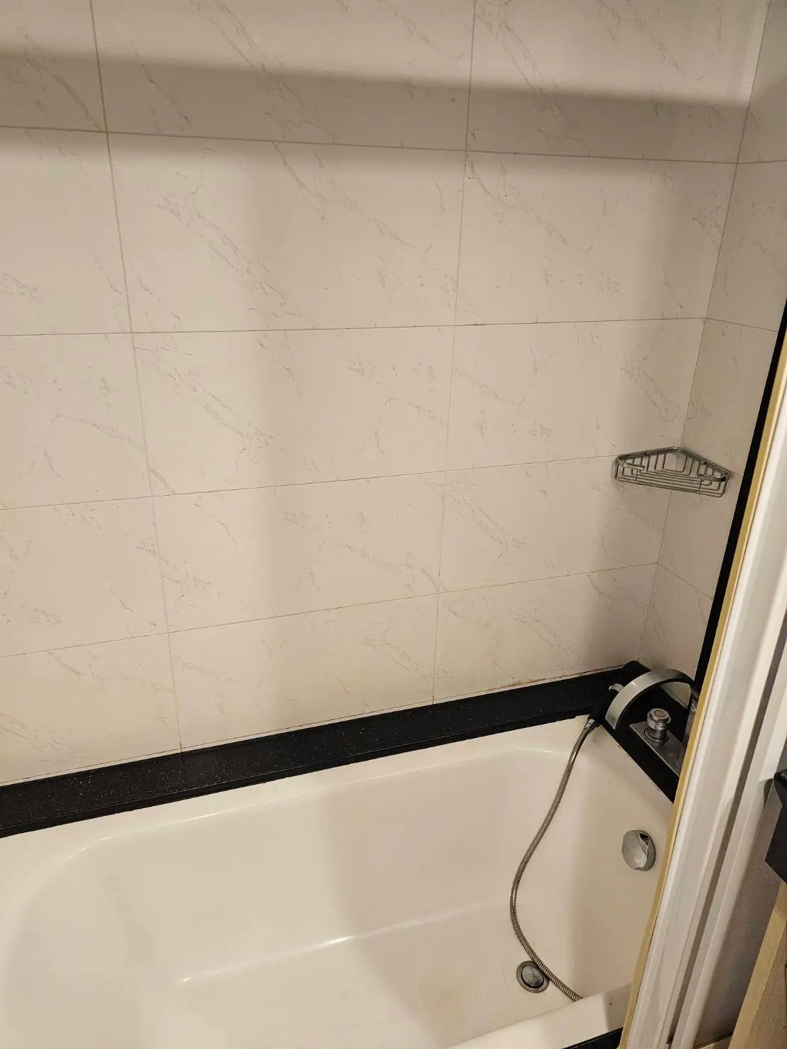 2 bedrooms apartment for rent in Zhongshan District, Taipei City | NT$ 50 000 | 12 ping slide 2