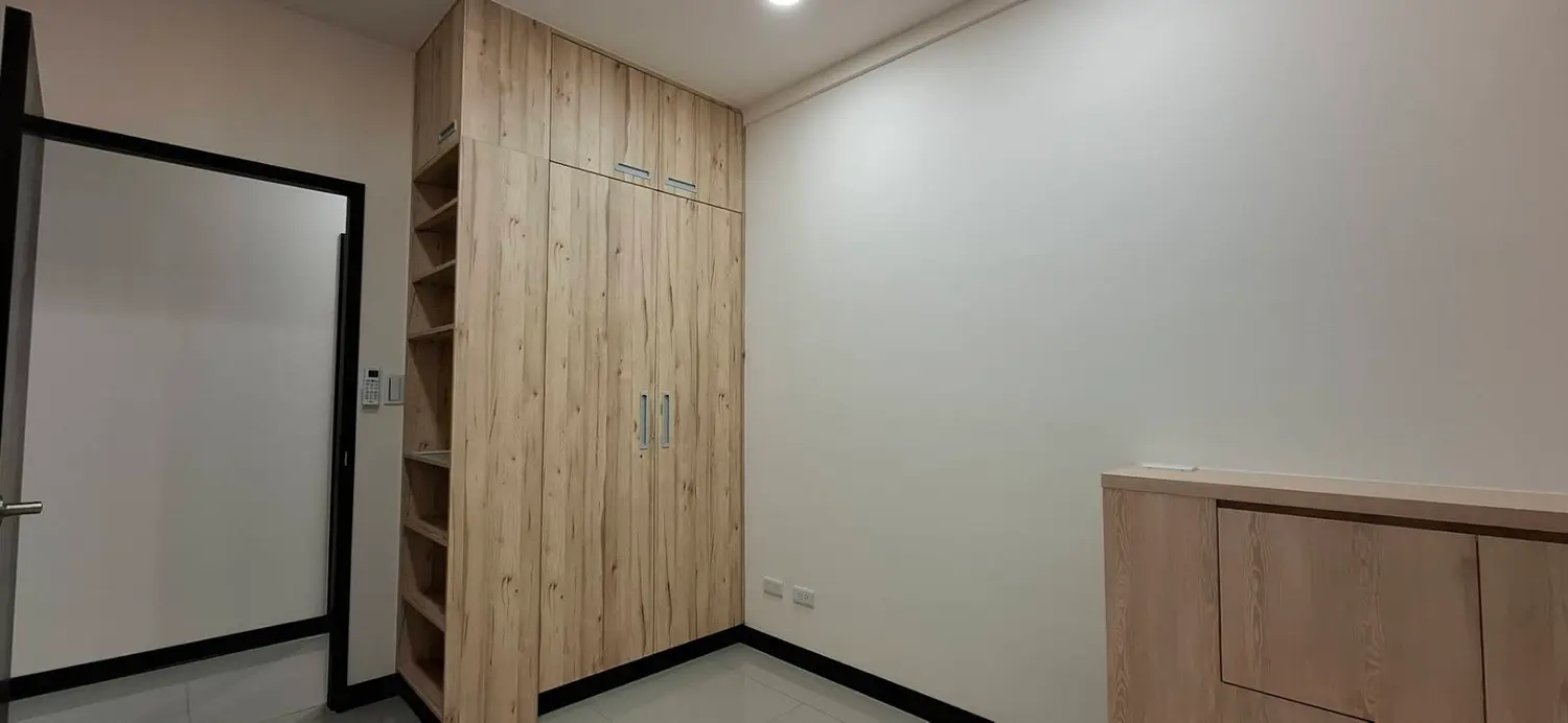 3 bedrooms apartment for rent TWD 31 900 - 23 ping - North District,Taichung City slide 4