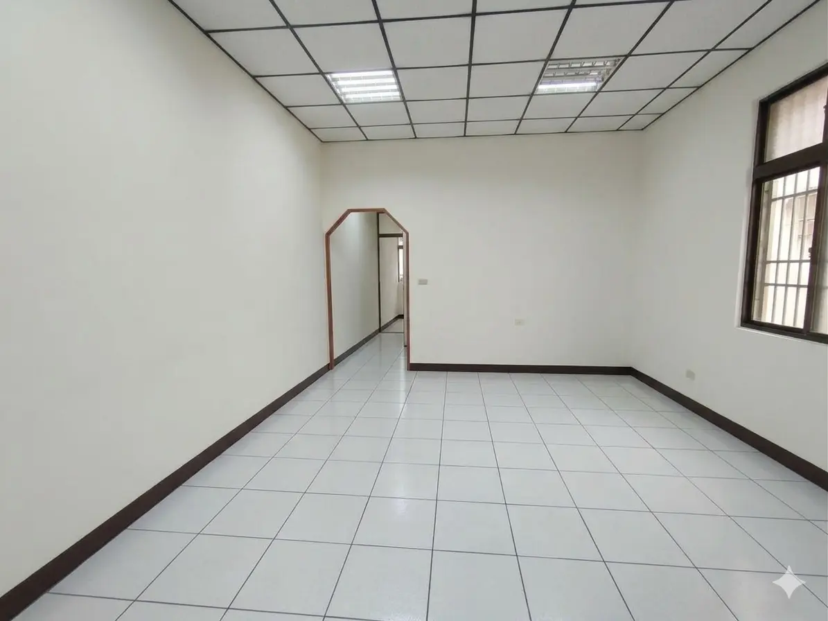 7 bedrooms townhouse for sale in Baihe District, Tainan City | NT$ 13 690 000 | 70 ping slide 1