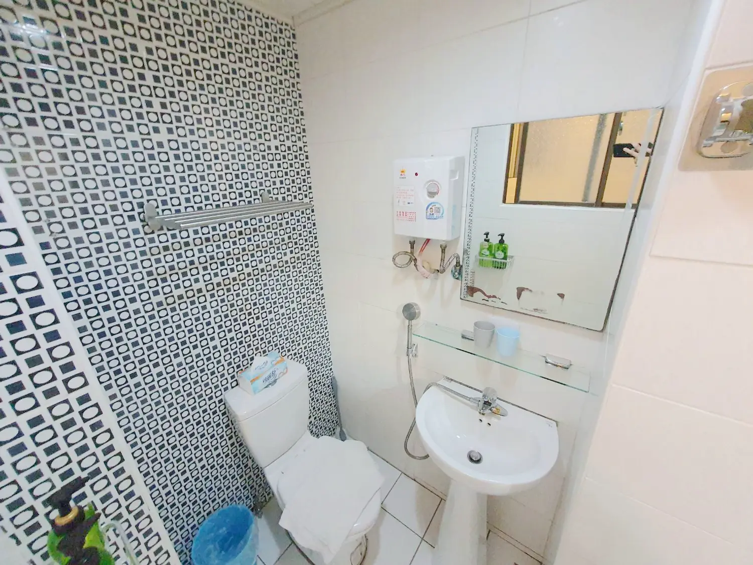 分租套房、雅房 出租 TWD 7 800 - 6 坪 - 西屯區, 台中市 slide 6