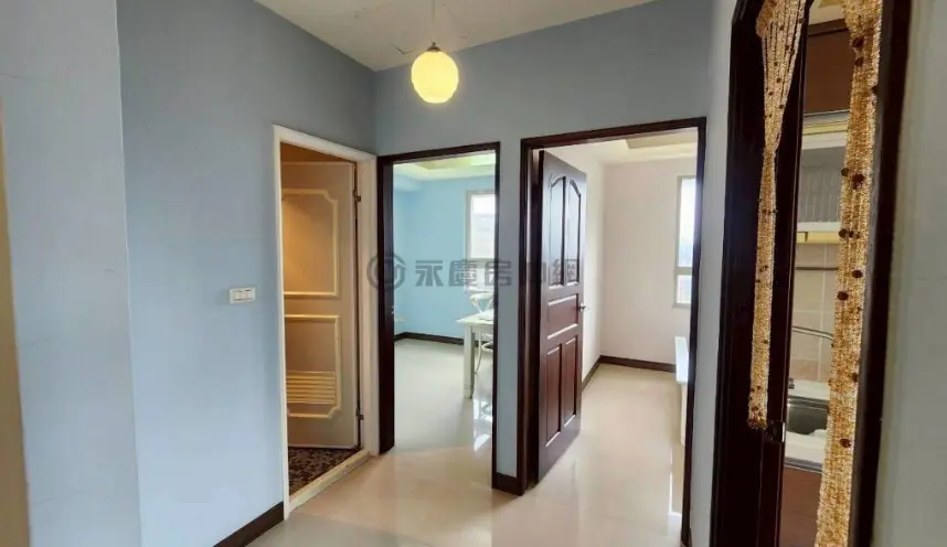 2 bedrooms apartment for sale in Tamsui District, New Taipei City | NT$ 11 800 000 | 15 ping slide 4