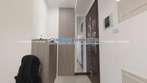 2 bedrooms apartment for rent in Wanhua District, Taipei City | NT$ 39 000 | 19 ping slide 3
