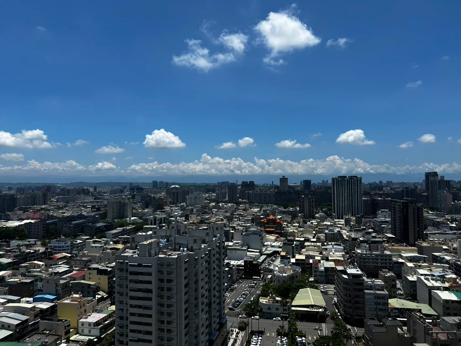 3 bedrooms apartment for sale in Zuoying District, Kaohsiung City | NT$ 24 000 000 | 62 ping slide 2