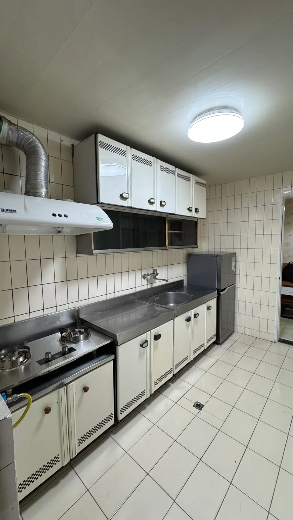 2 bedrooms apartment for rent in Xinyi District, Taipei City | TWD 35 000 | 20 ping slide 3