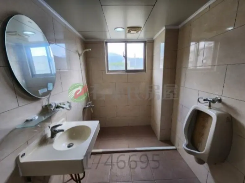 8 bedrooms villa for sale in Tamsui District, New Taipei City | NT$ 33 980 000 | 90 ping slide 6