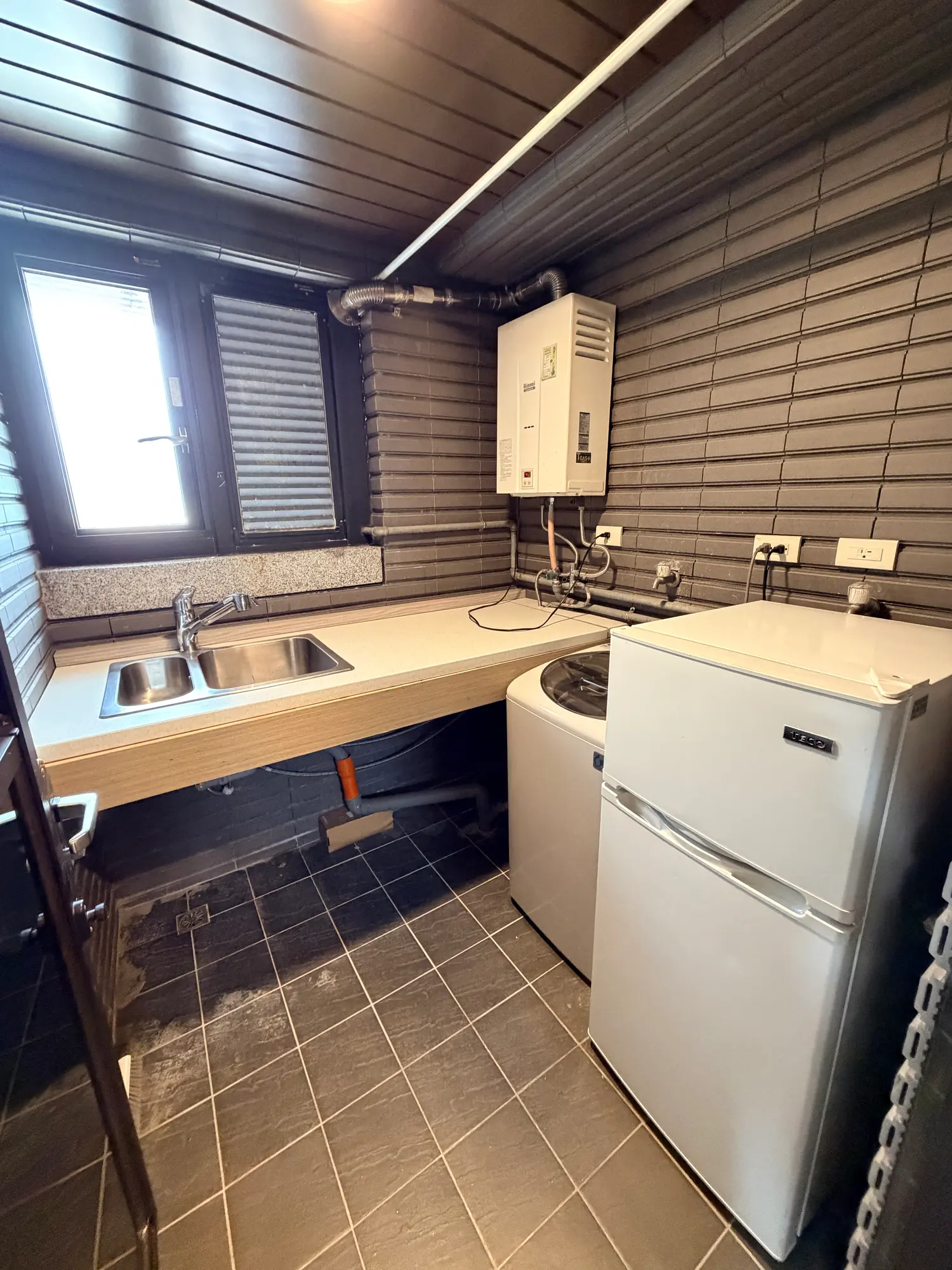 2 bedrooms apartment for rent in Sanchong District, New Taipei City | NT$ 35 000 | 20 ping slide 12