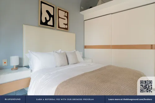1 room apartment for rent in Xinyi District, Taipei City | NT$ 102 350 | 17 ping slide 12