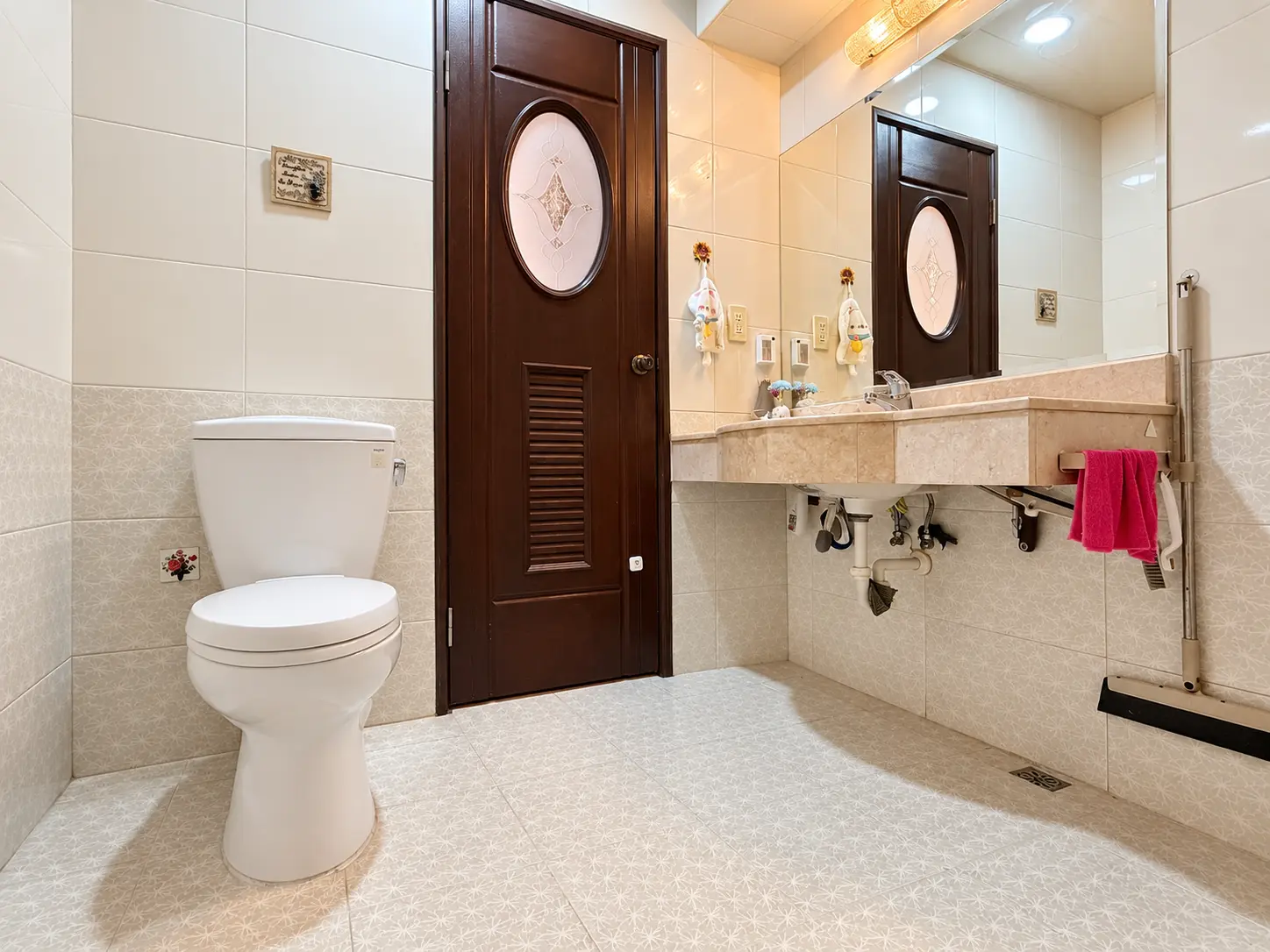 4 bedrooms apartment for sale in Gushan District, Kaohsiung City | NT$ 24 800 000 | 55 ping slide 3