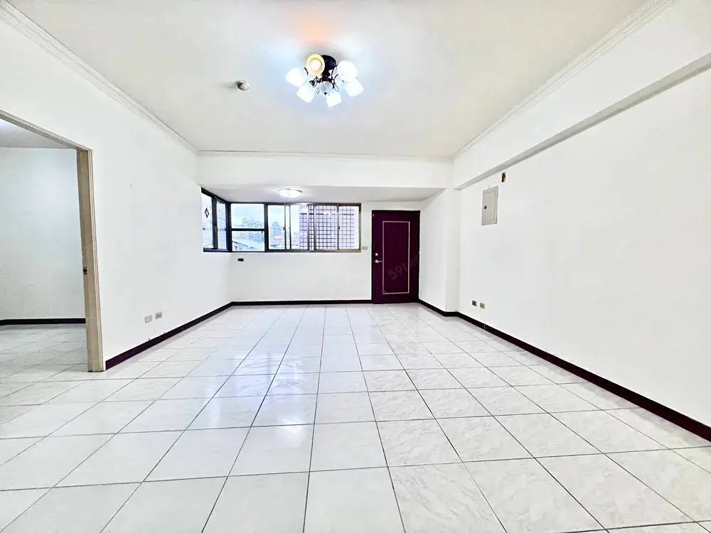 3 bedrooms apartment for rent in Nantun District, Taichung City | TWD 24 000 | 25 ping slide 1