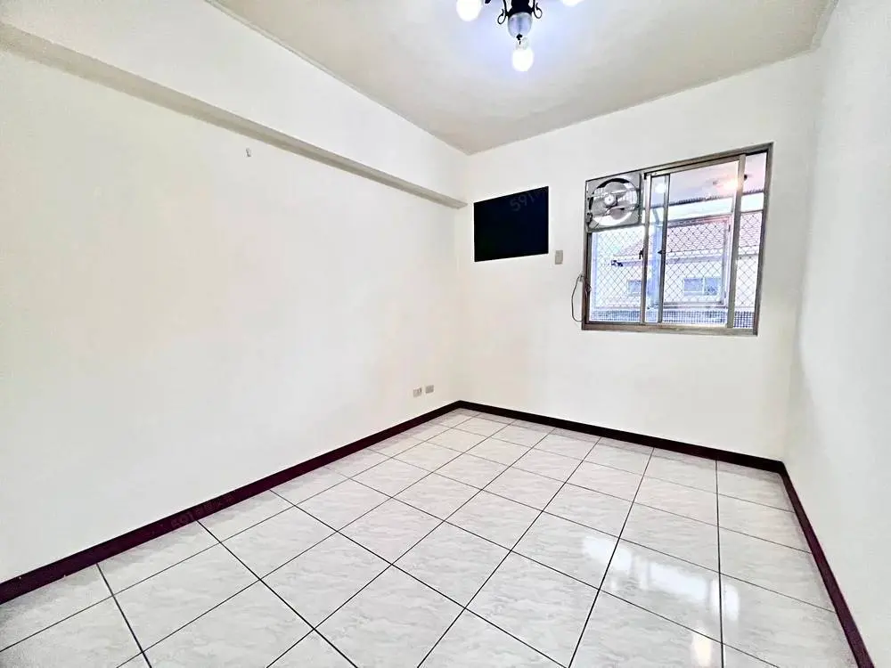 3 bedrooms apartment for rent in Nantun District, Taichung City | TWD 24 000 | 25 ping slide 4