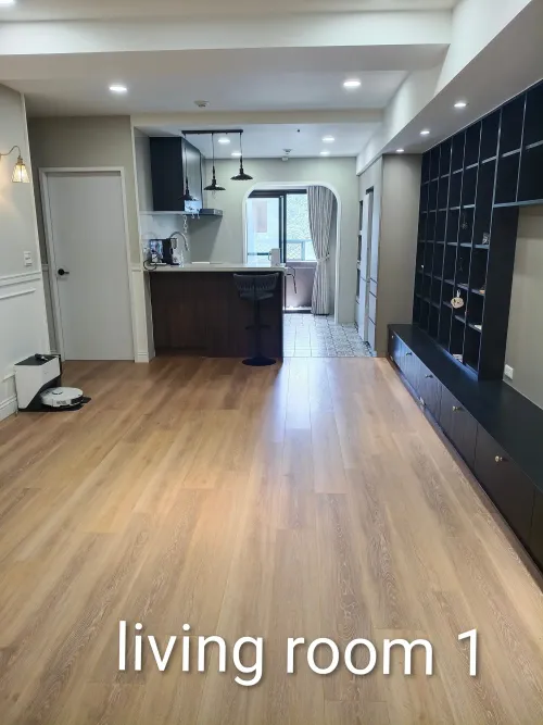 Room for rent NT$ 18 000 - Renyi Rd - 3 bedrooms