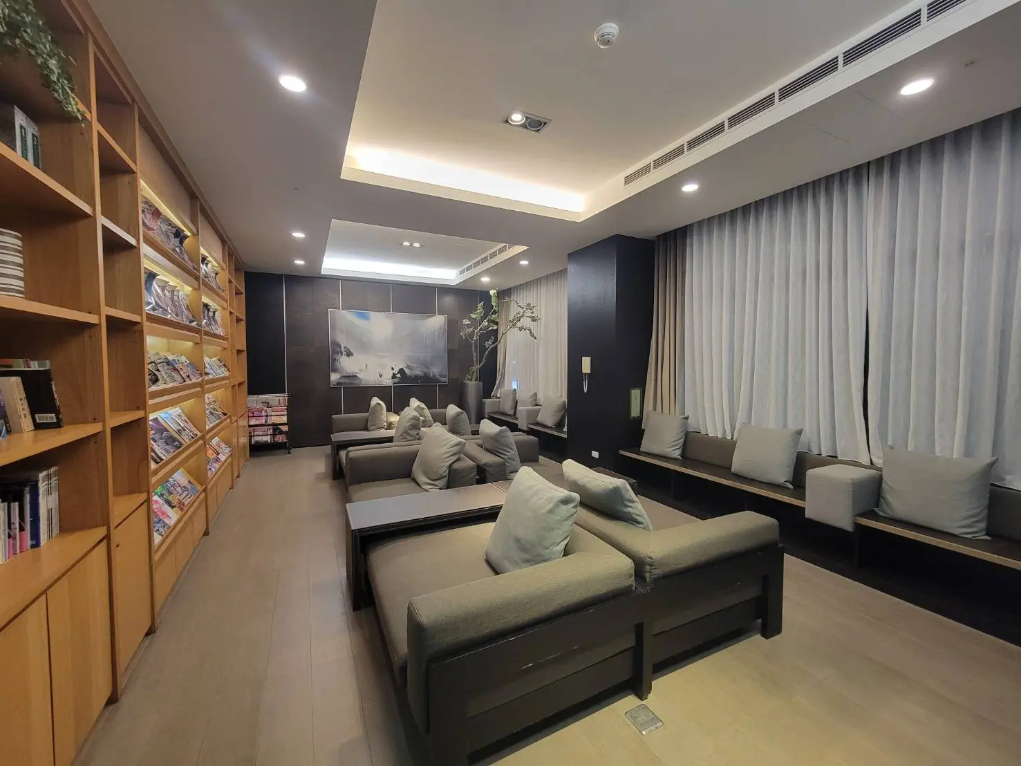 2 bedrooms apartment for rent in Wanhua District, Taipei City | TWD 46 888 | 17 ping slide 3