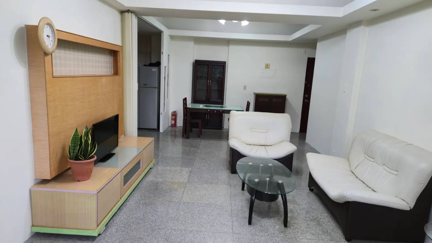 2 bedrooms apartment for sale in Dali District, Taichung City | NT$ 7 160 000 | 22 ping slide 9
