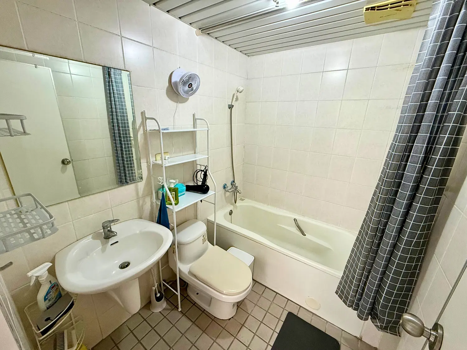 Room for rent in Xitun District, Taichung City | TWD 9 500 | 4 ping slide 12