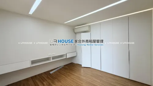 2 bedrooms apartment for rent in Daan District, Taipei City | NT$ 52 000 | 15 ping slide 12