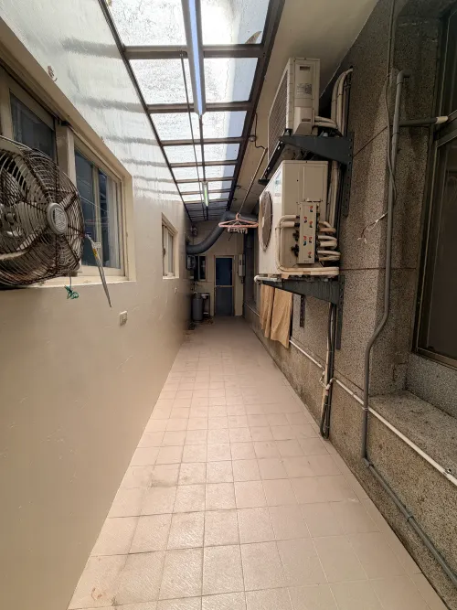 Townhouse for rent NT$ 100 000 - Lane 340, Section 2, Fuxing South Road - 4 bedrooms