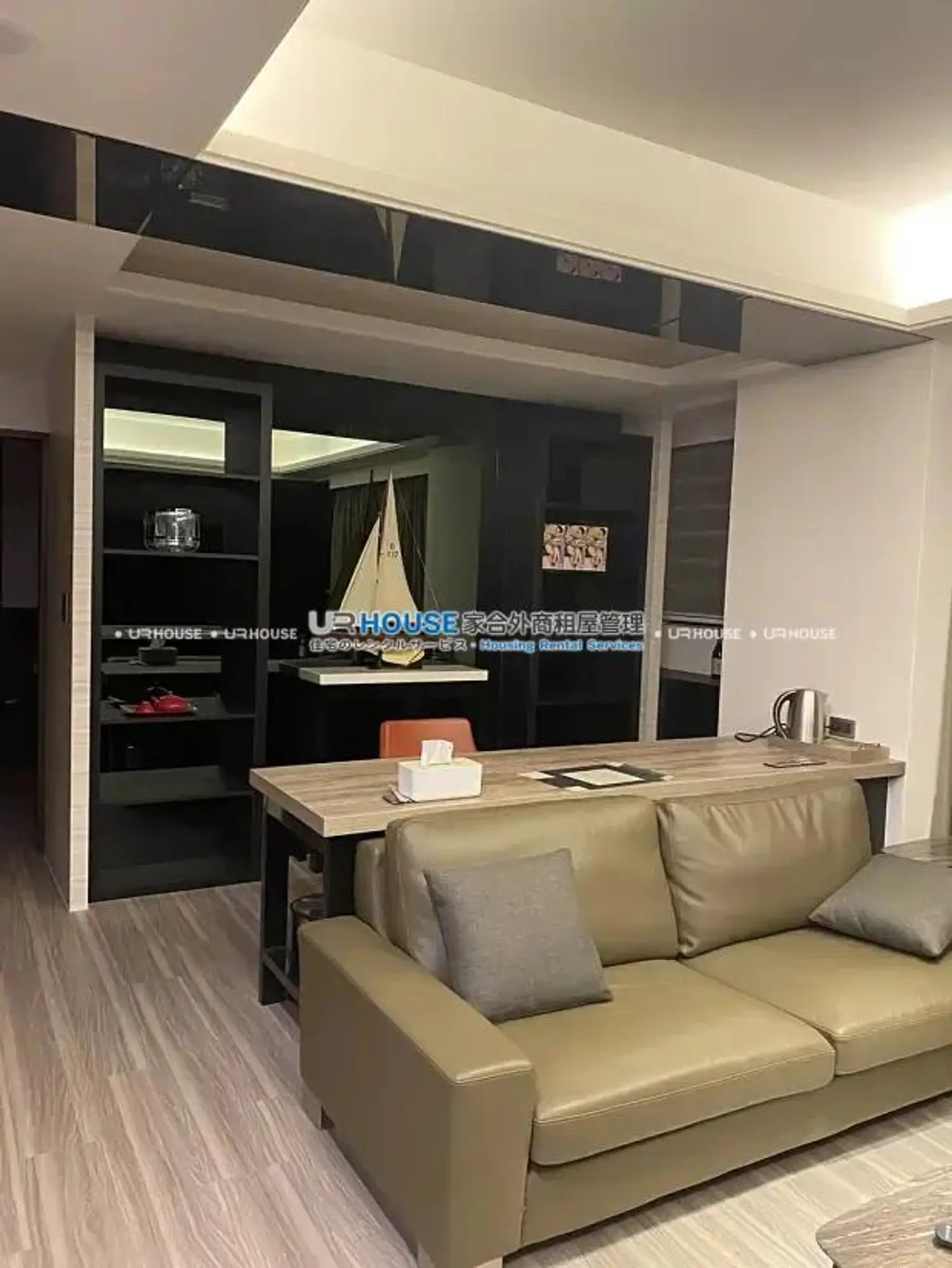 1 room apartment for rent TWD 40 500 - 23 ping - Xinzhuang District,New Taipei City slide 1