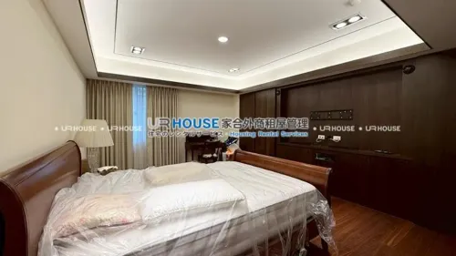 公寓 出租 TWD 98 000 - 光復南路240巷 - 2 房