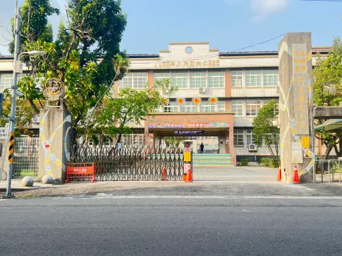 4 bedrooms townhouse for sale in Niaosong District, Kaohsiung City | NT$ 5 980 000 | 27 ping slide 13