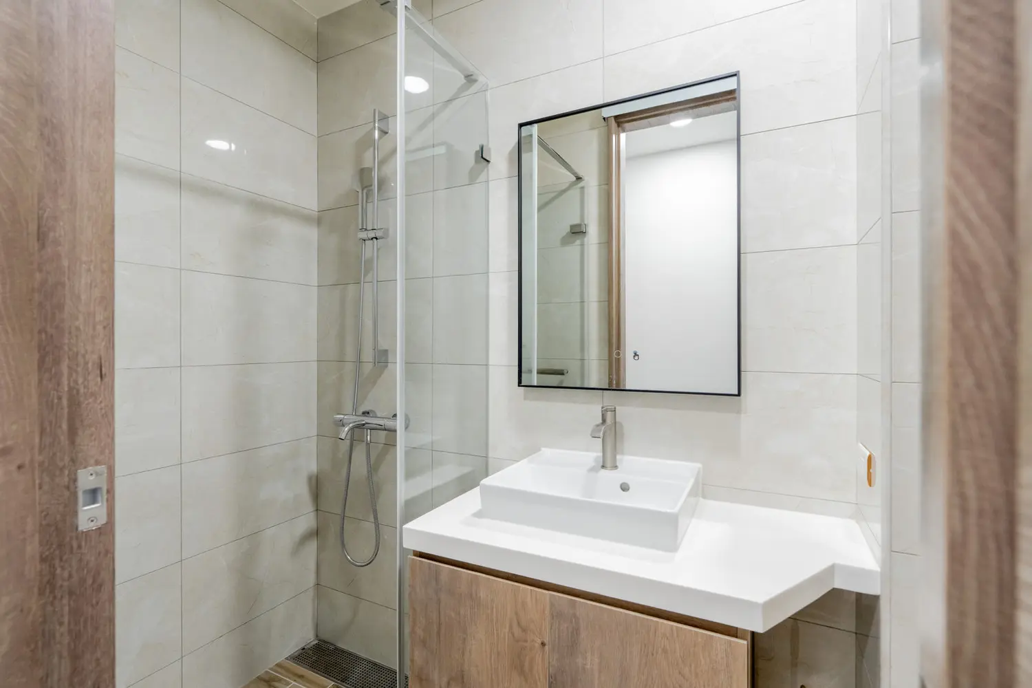 1 room apartment for rent in Zhongshan District, Taipei City | NT$ 98 330 | 21 ping slide 13