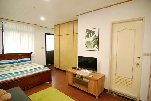 Room for rent NT$ 18 800 - Lane 58, Section 3, Roosevelt Road - 1 room