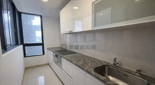 Apartment for sale NT$ 12 980 000 - Section 1, Shalun Road - 3 bedrooms