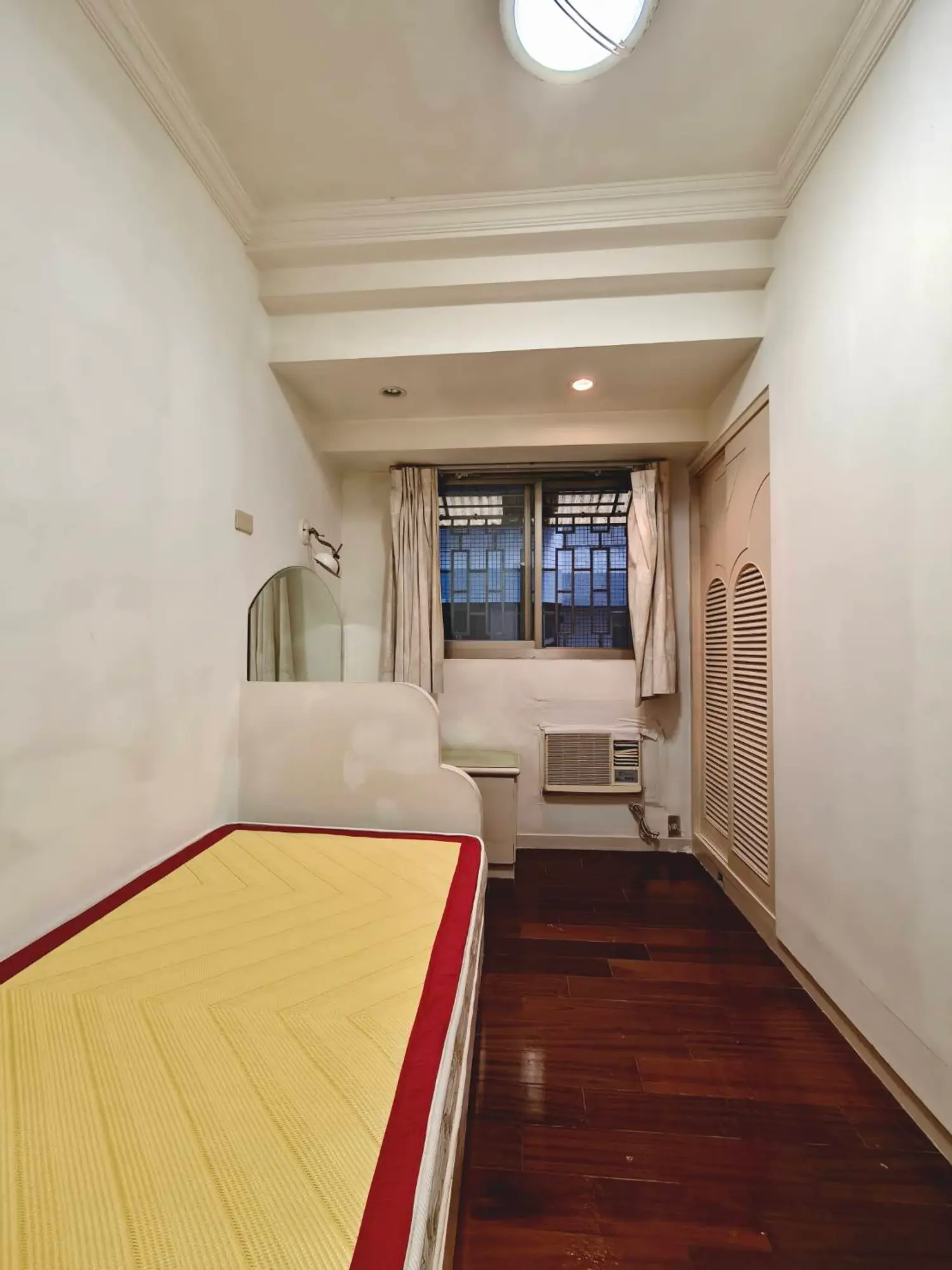 2 bedrooms apartment for sale in Songshan District, Taipei City | TWD 22 000 000 | 15 ping slide 7