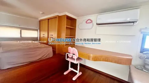 Apartment for rent TWD 58 000 -  - 3 bedrooms