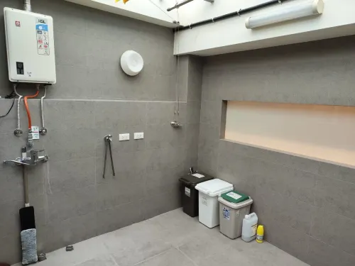 Apartment for rent TWD 158 000 - Alley 8, Lane 36, Section 5, Minsheng E Rd - 4 bedrooms