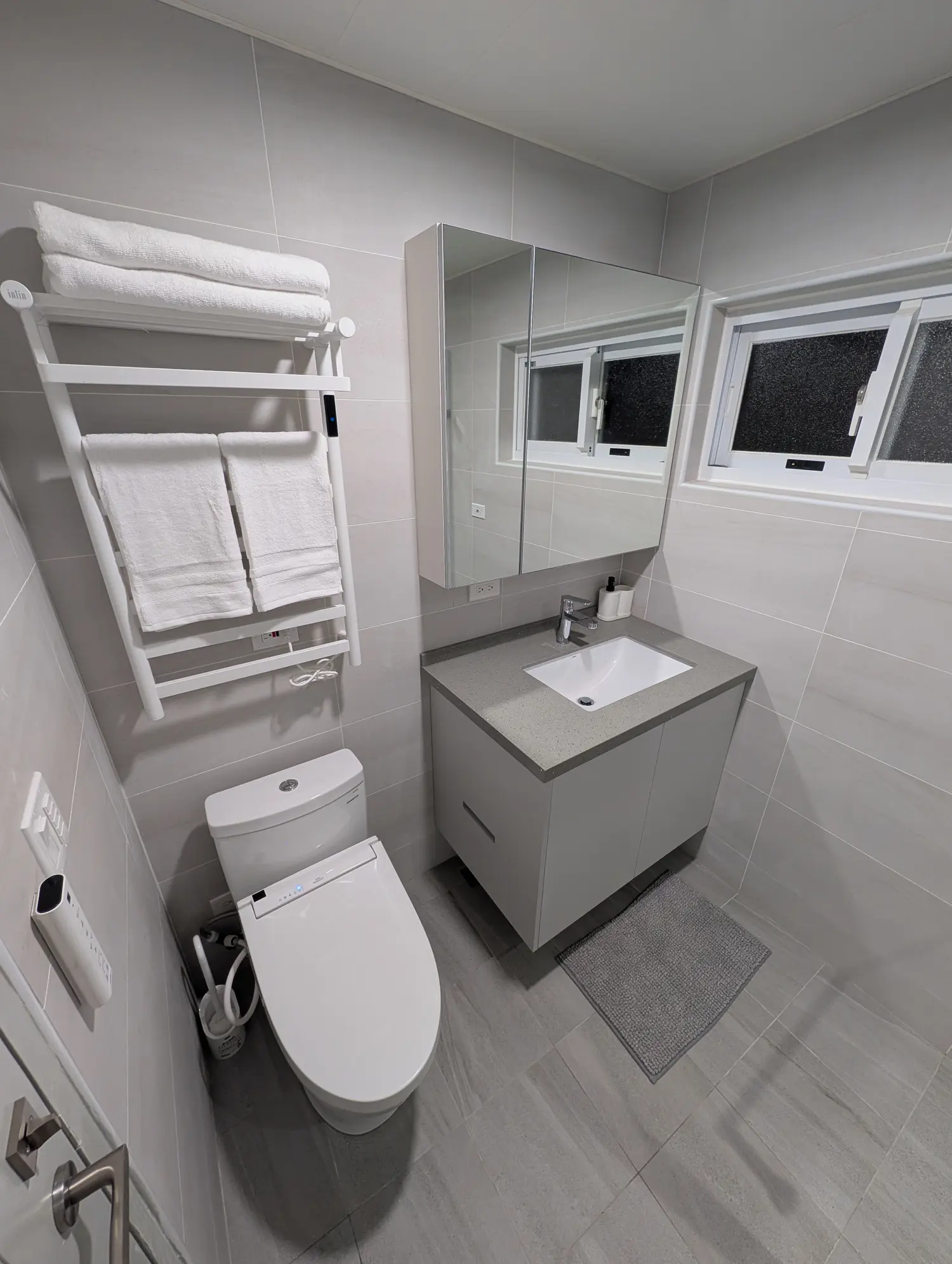 3 bedrooms apartment for rent in Daan District, Taipei City | NT$ 170 640 | 37 ping slide 14