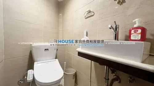 Apartment for rent TWD 140 000 -  - 4 bedrooms