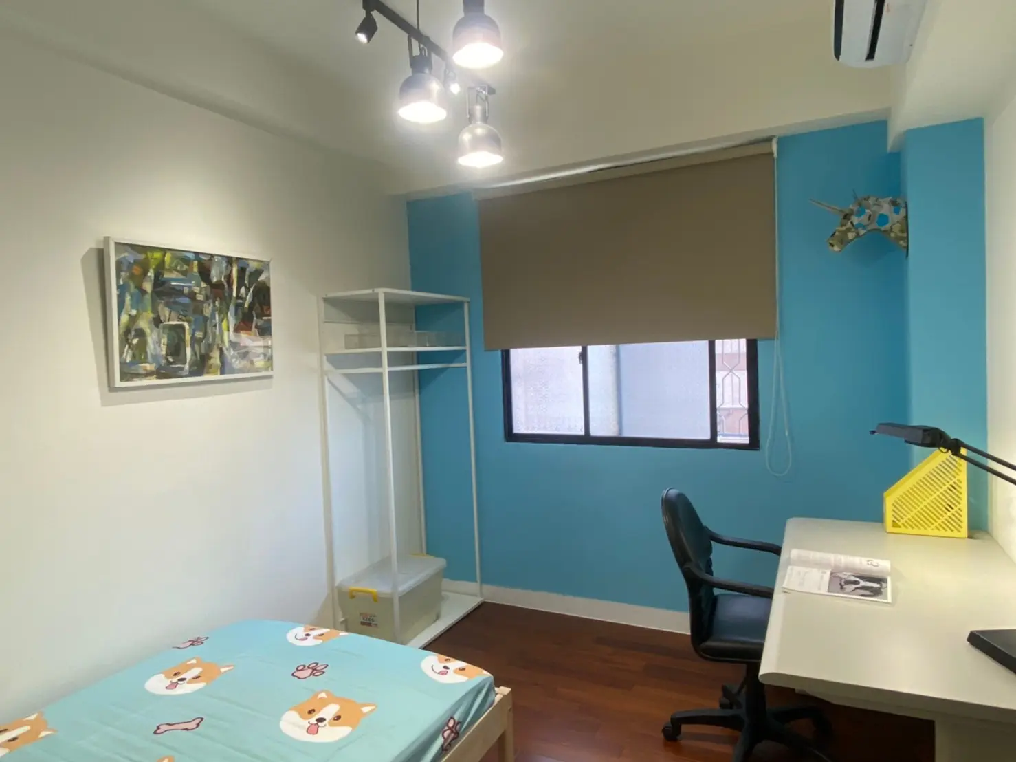 3 bedrooms apartment for rent in West District, Taichung City | NT$ 32 000 | 28 ping slide 1