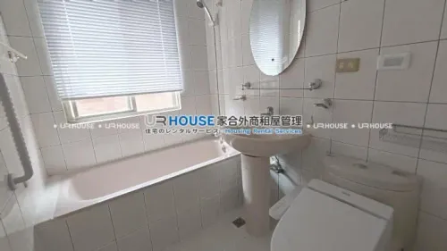 3 bedrooms apartment for rent in Zhongshan District, Taipei City | NT$ 50 000 | 29 ping slide 11