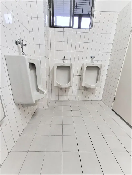Industrial building for rent in Zhonghe District, New Taipei City | NT$ 50 000 | 65 ping slide 3
