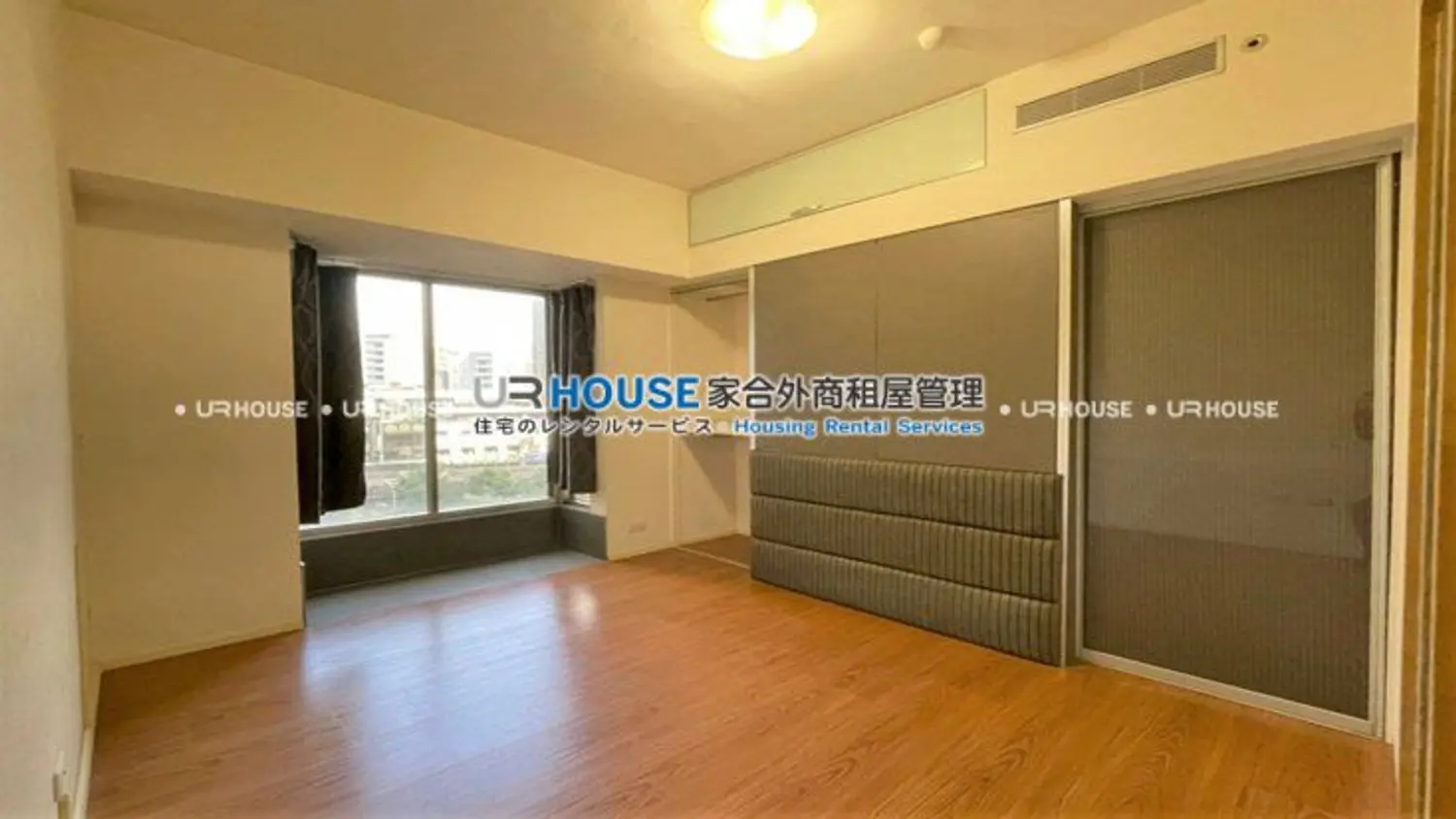 2 bedrooms apartment for rent TWD 42 000 - 24 ping - Xindian District,New Taipei City slide 1