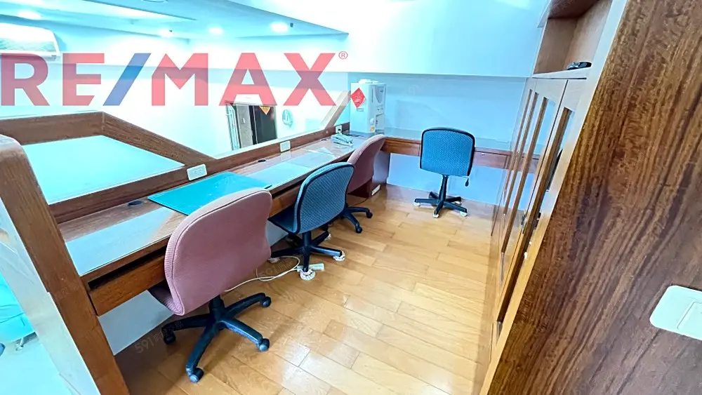 1 room apartment for rent in Zhongzheng District, Taipei City | NT$ 29 000 | 16 ping slide 3