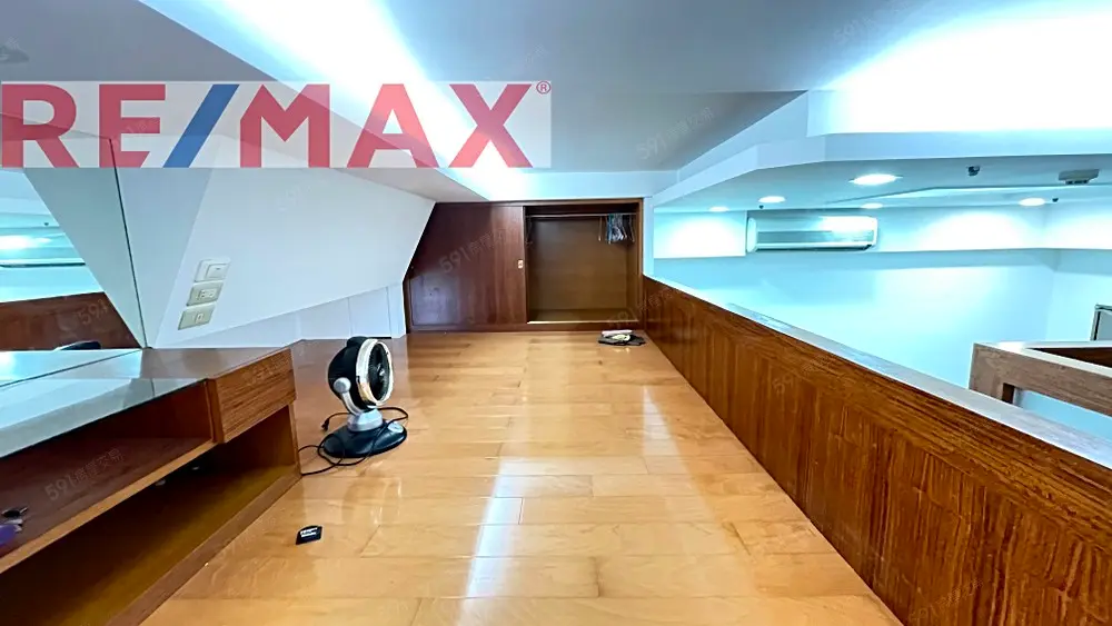 1 room apartment for rent in Zhongzheng District, Taipei City | NT$ 29 000 | 16 ping slide 5