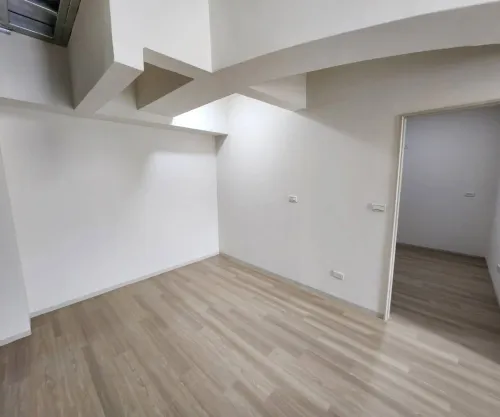 Apartment for sale NT$ 8 980 000 - Datong North Road - 4 bedrooms