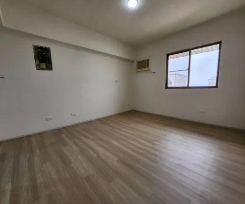 Apartment for sale NT$ 8 980 000 - Datong North Road - 4 bedrooms