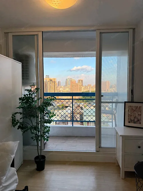 Studio apartment for rent TWD 12 000 - 8 ping - Yancheng District, Kaohsiung City slide 2