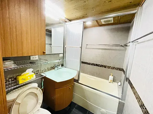 Apartment for rent NT$ 28 000 - Minsheng West Road - Studio